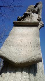 Tree Headstone