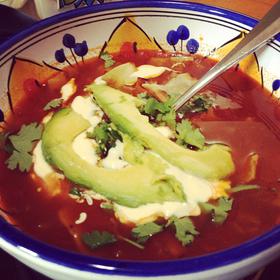 Tortilla Soup // Sopa de Tortilla 