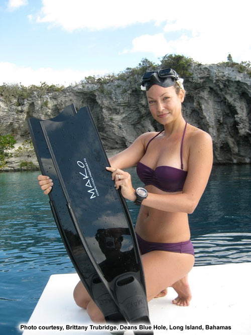Competition Fiberglass Fins for Women MAKO Spearguns