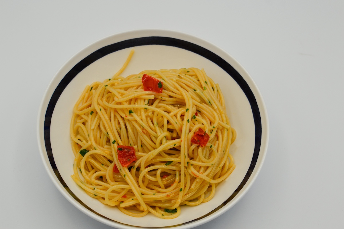 Spaghetti alla Colatura di Alici - Marc Eats