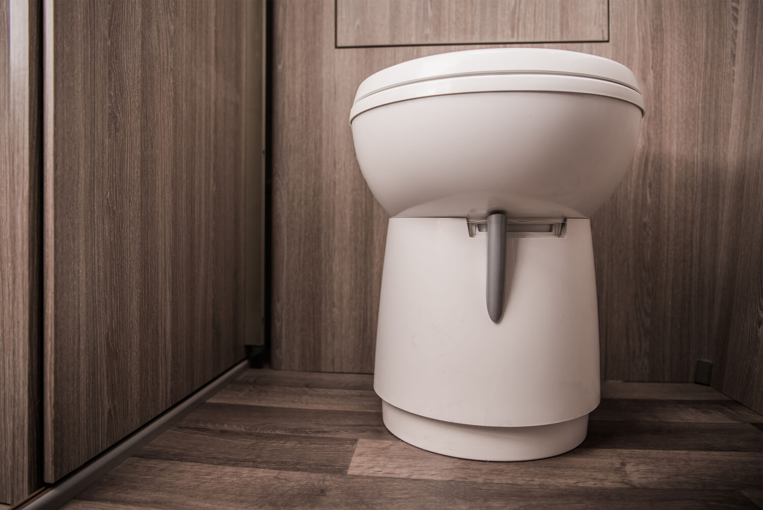 understand-the-controls-how-to-operate-and-maintain-an-rv-toilet-02-2022 