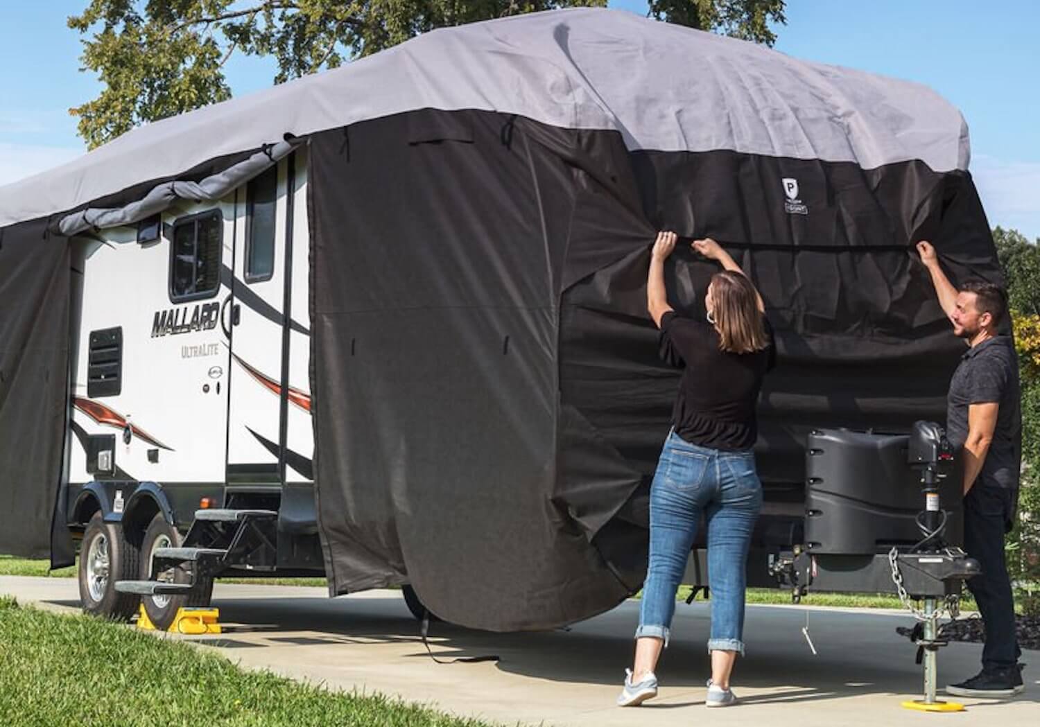 https://s3.amazonaws.com/marketing.rvs.com/cwblog/uploads/2018/01/11215445/how-to-choose-why-use-an-rv-cover-02-2022-PC-Camping-World.jpeg