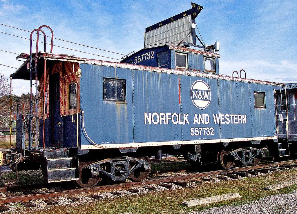 Photo Tripping America - Excursion Trains in Ohio - Camping World