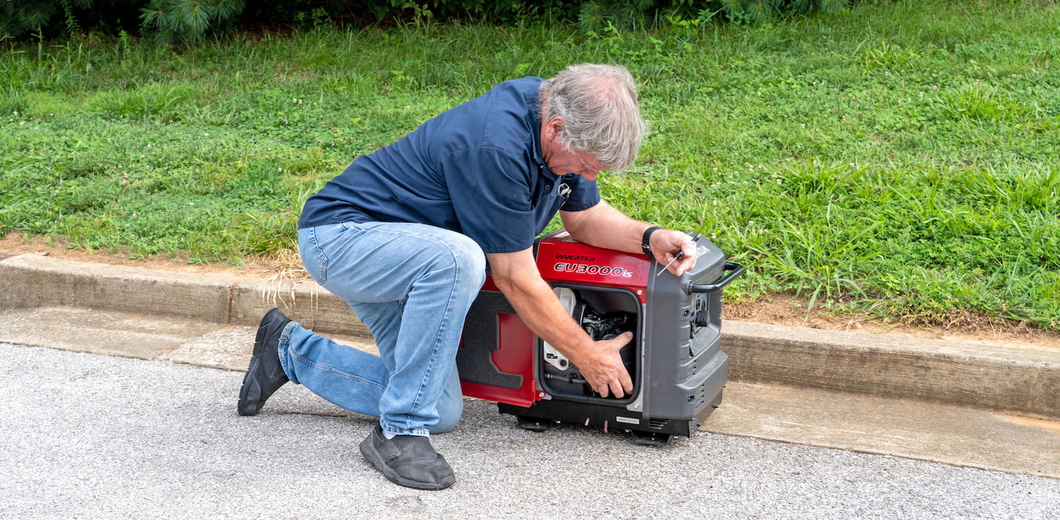 How To Operate a Portable Generator - Camping World Blog