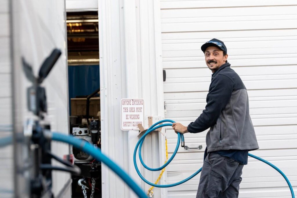 driver-camping-world-pdi-process-06-2023