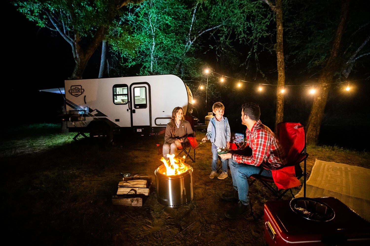 15 Best Small Campers Ultimate Buying Guide Camping World RV Sales