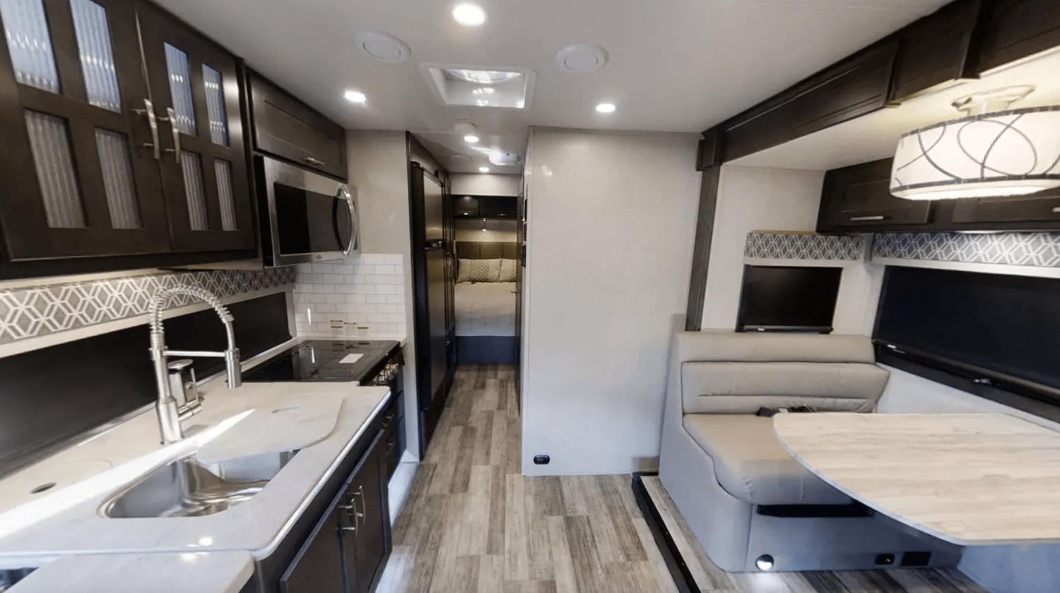 What Are the Best Super C RVs? - Camping World Blog