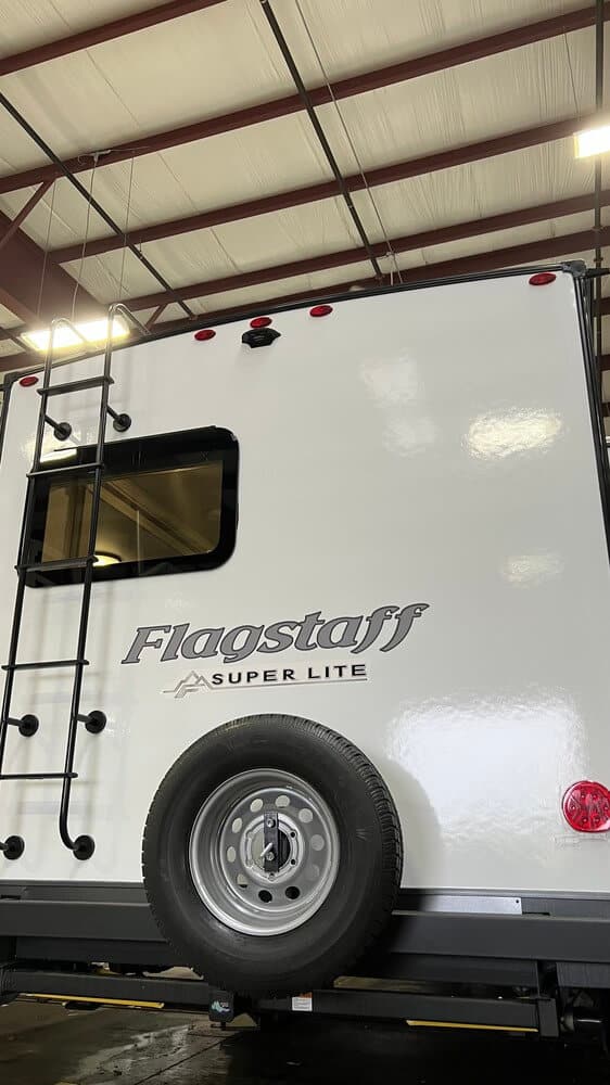 Are RV Ladders Standard For All RVs? Camping World Blog