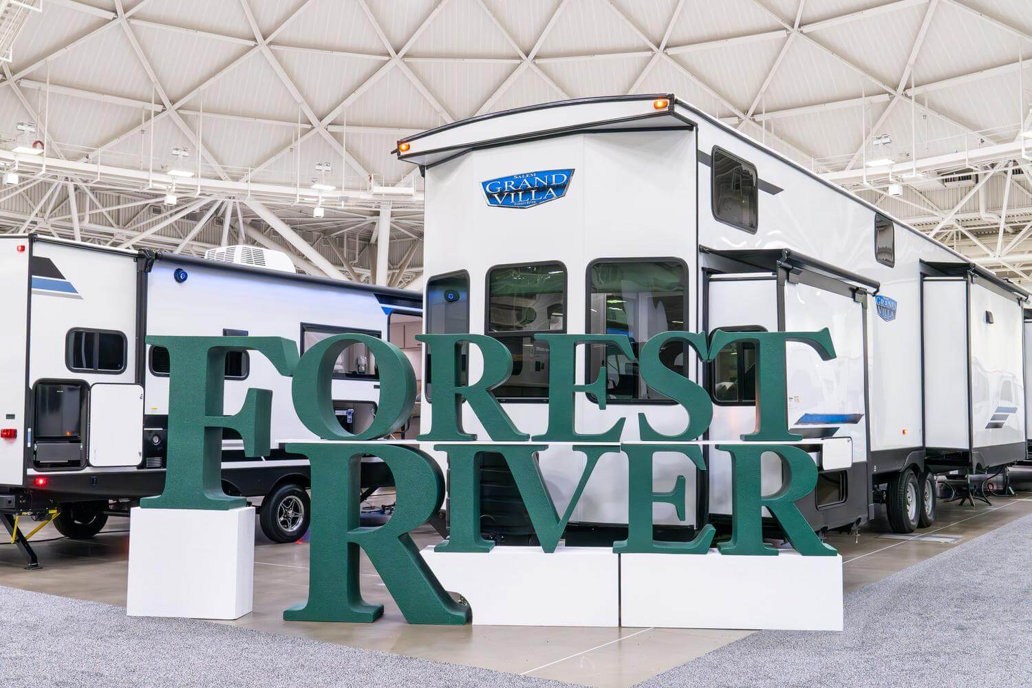 What Are the Top 10 RV Manufacturers? Camping World Blog