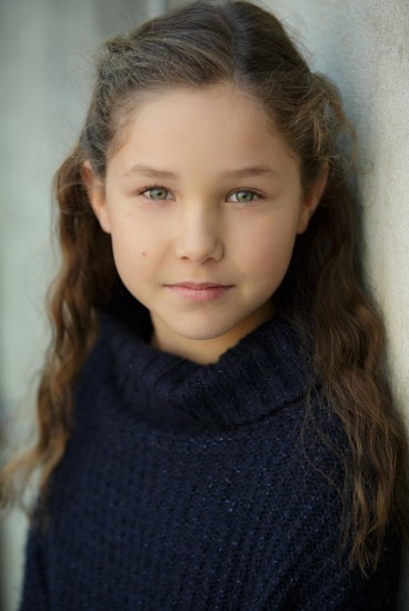 Amelie W - Actors Headshots - June 2017