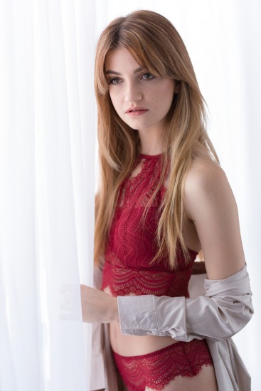 Lauren - stylekit.com.au - Fashion Photography Session