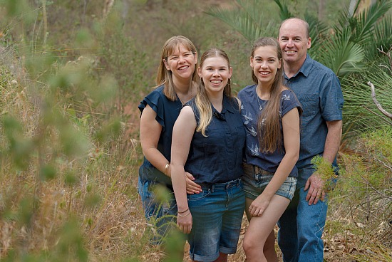 Peta & Family - Family Portait Session