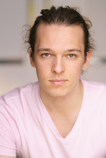 Max G - Actors Headshots Photography Session