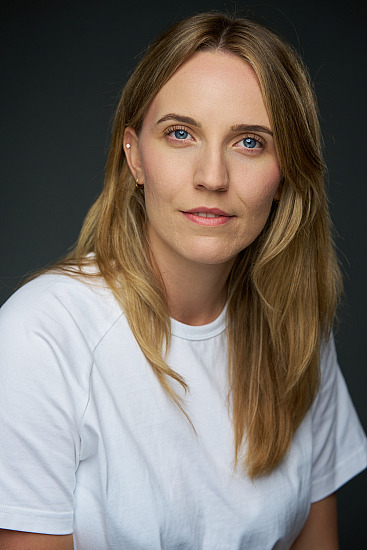 Amber D - Acrots Headshots Photography Session 