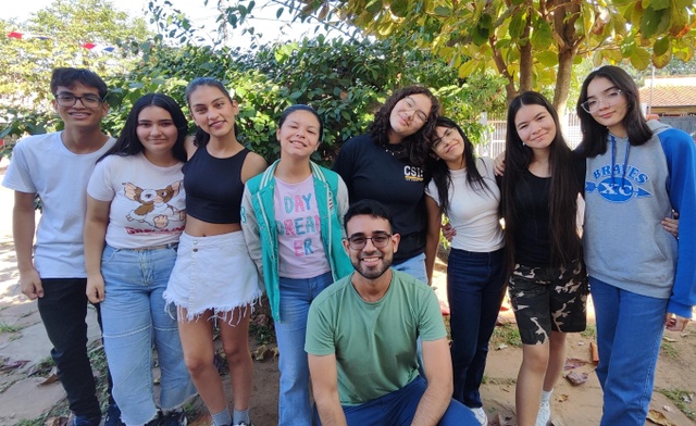 a picture of the Paraguay Satellite Editorial Board (Coronel Oviedo)