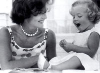 Jackie-kennedy-caroline