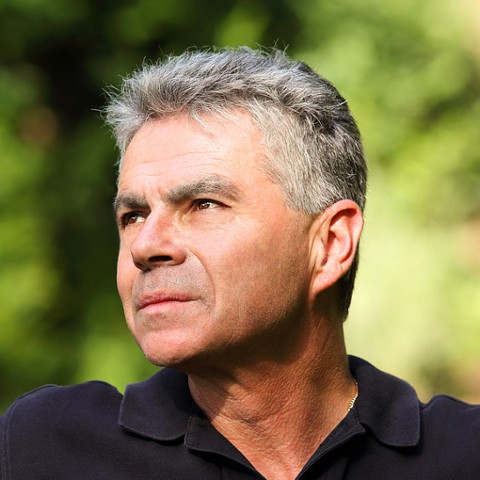 Navigating the Complex World of Employee Relations: A Guide for Modern HR Professionals