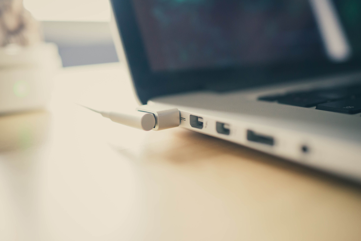 🎥 <br>Live Online Worship