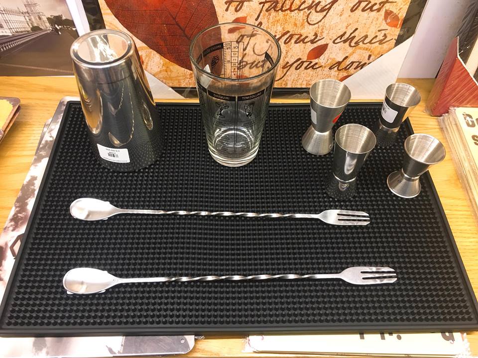 Thảm Lót Cao Su 30cmx 45cm– Rubber Bar Mat 6 thambarmat1