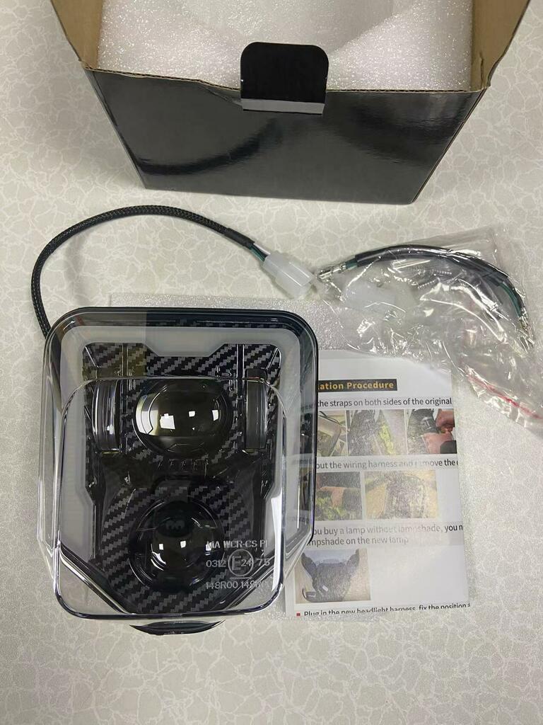 husqvarna 701 tail light