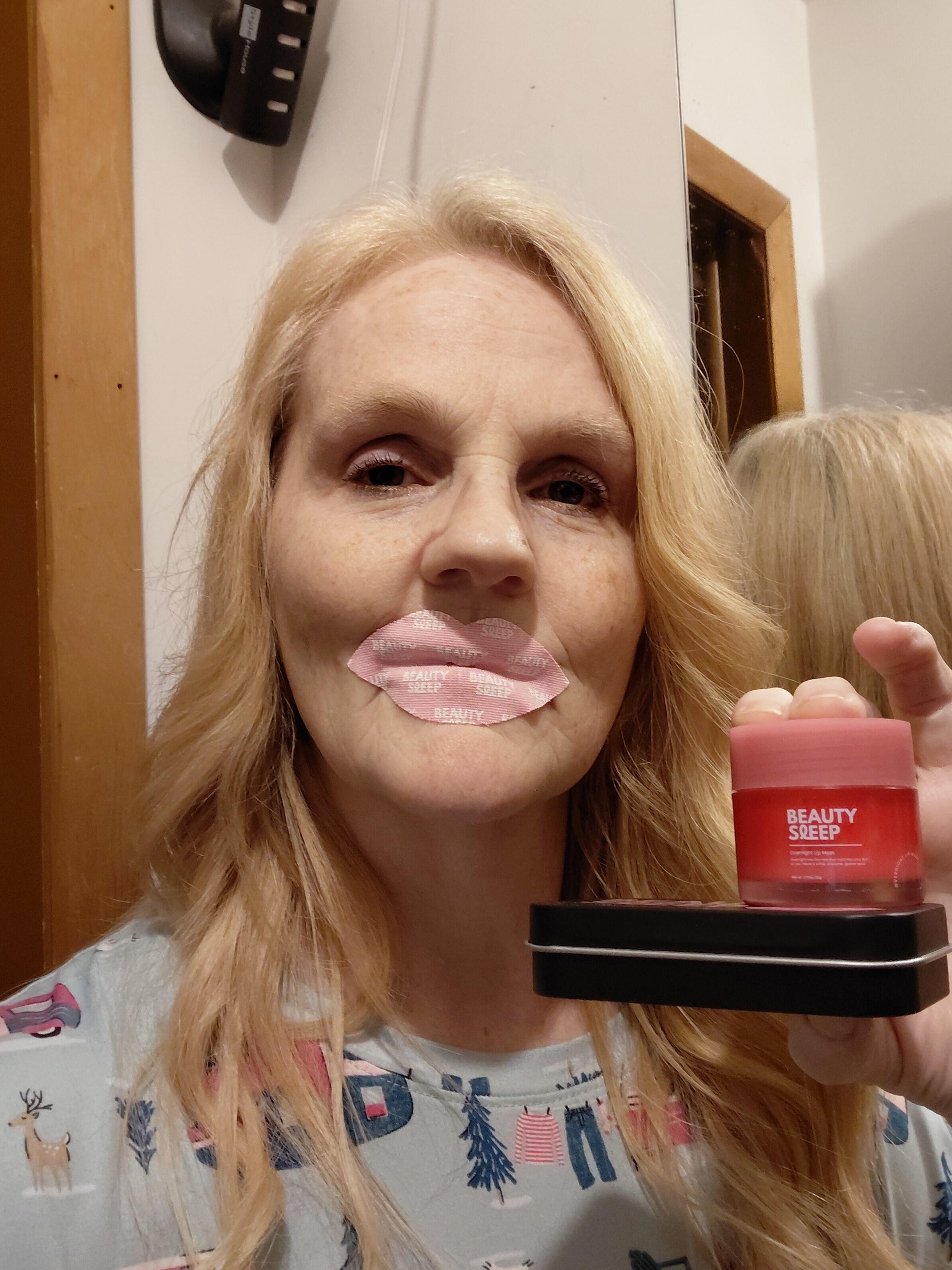 Tina McDonald review photo