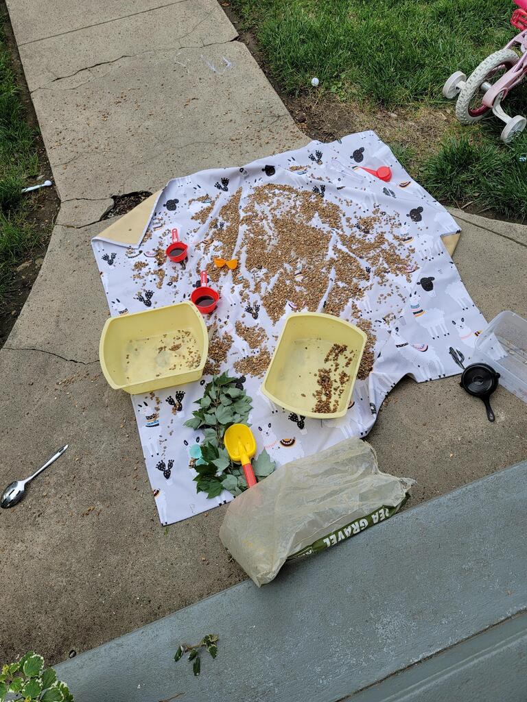 Customer photo attached to Sierra Horton's splat mat review