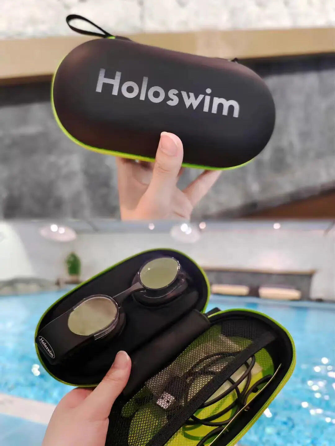 Holoswim 2s Smart Goggles | Easy Swim Tracking for Beginners