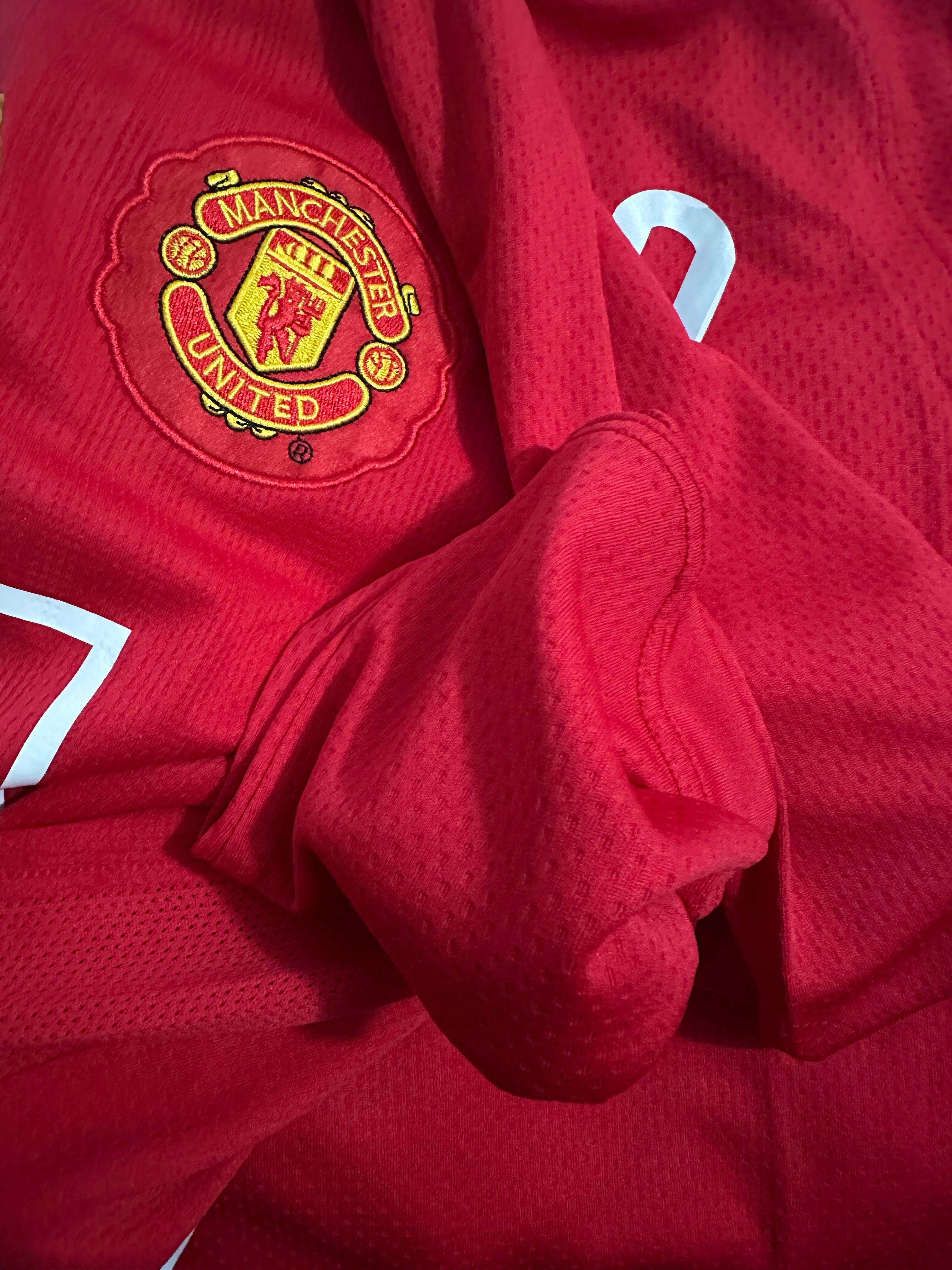 Reseña de Luis Martínez