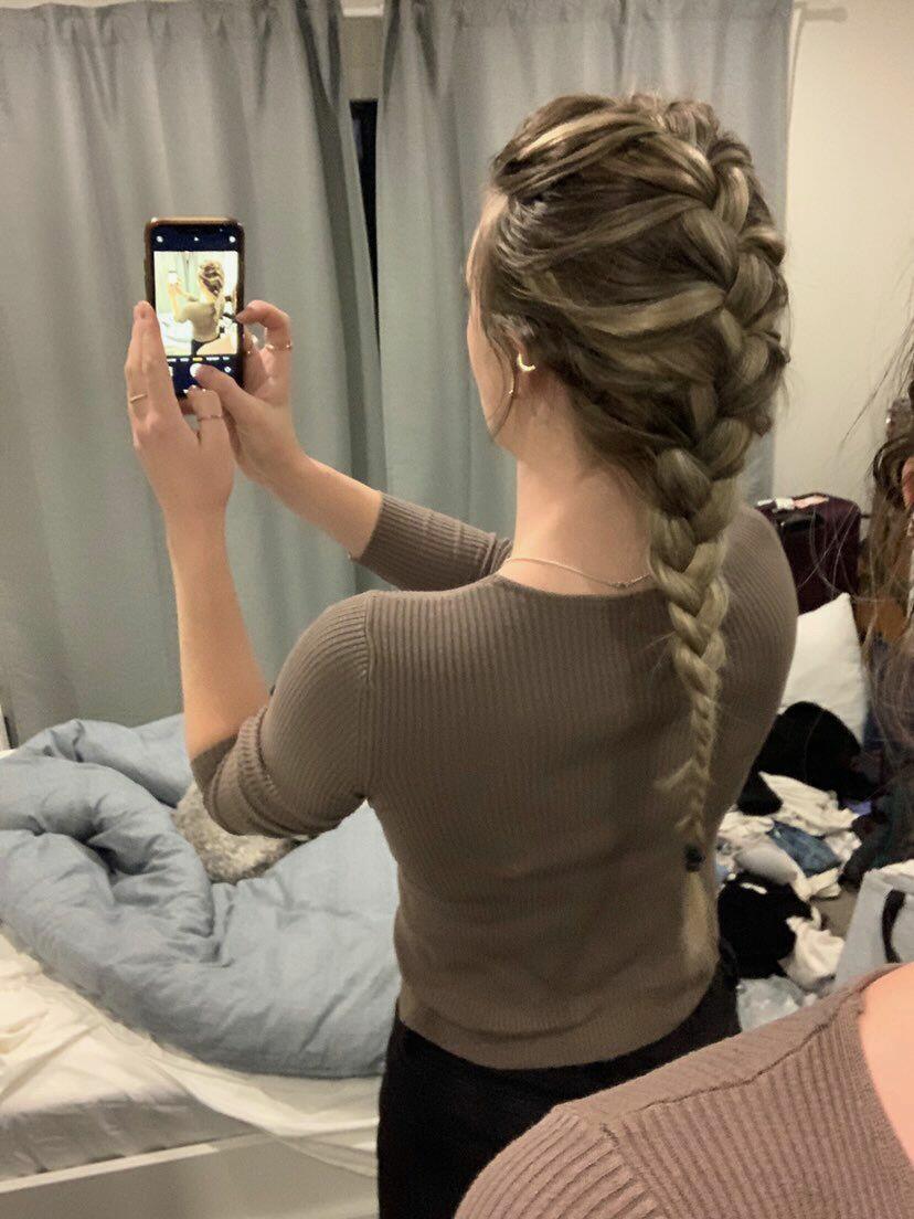 Customer wearing Muse extensions