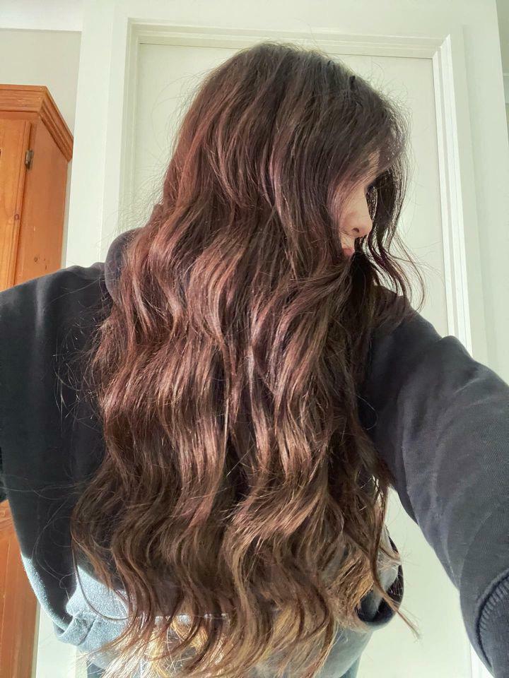 Customer wearing Muse extensions