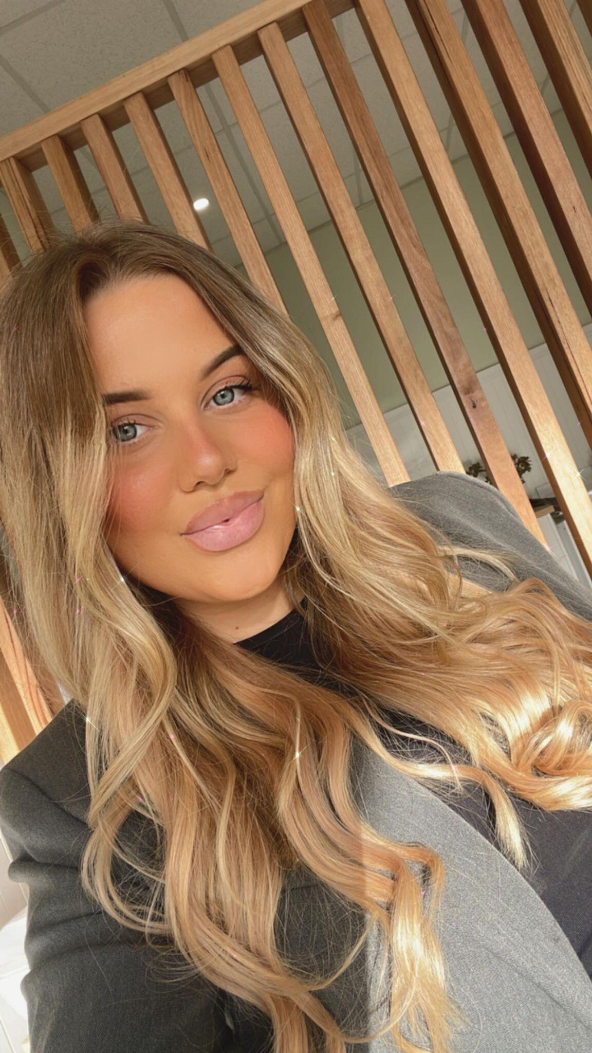 Customer wearing Muse extensions