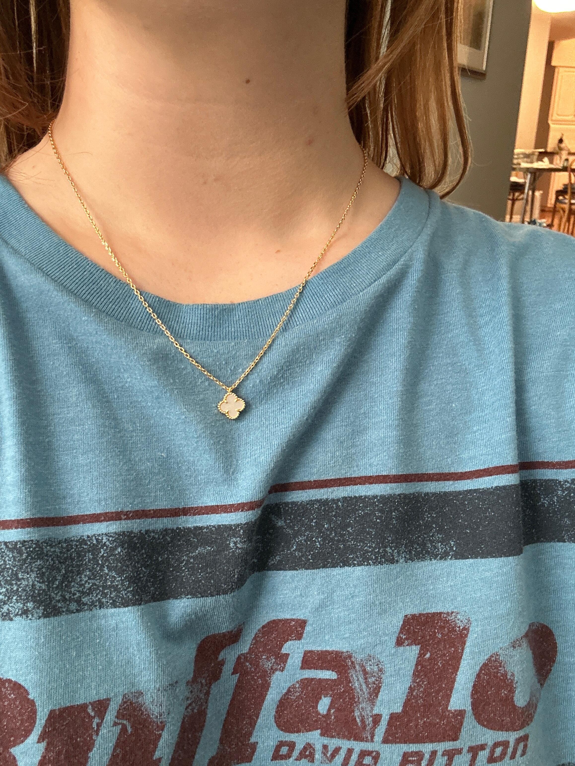 Pearl White Pendant Necklace (small & large)