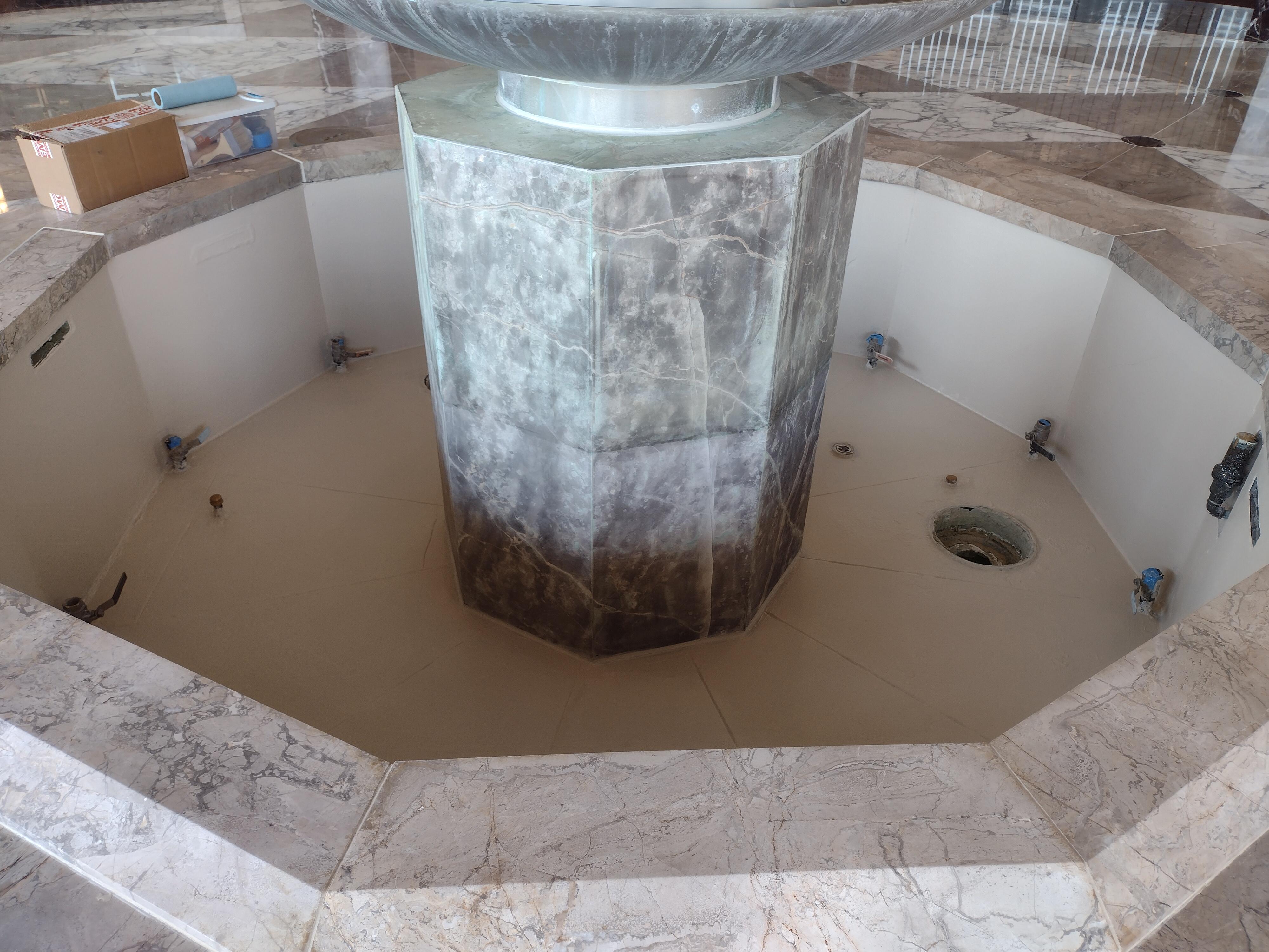 Customer photo from Aquatic Rock Formations