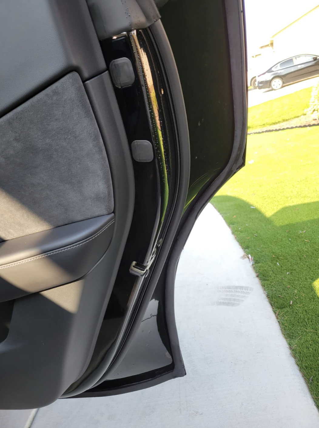TeslaHubs™ ProGuard: Advanced Noise Reduction & Weatherproofing Kit customer photo