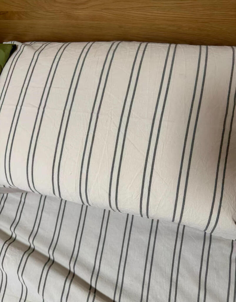 Retro Striped Bedding Set, customer photo
