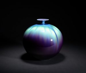 Mindful Meditations – Color Meditation on “Vase” by Tokuda Yasokichi III