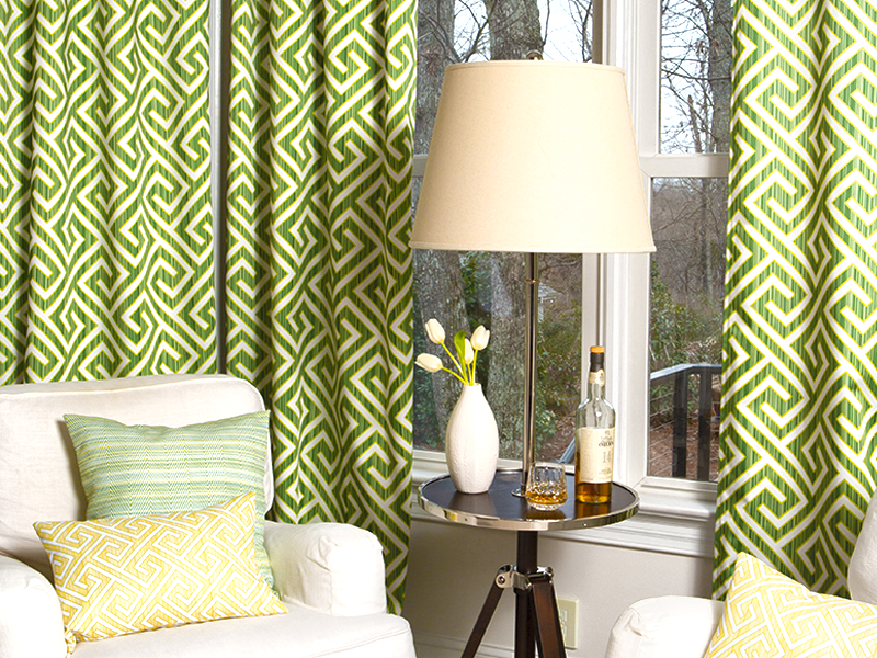 ผ้าม่านสีเขียว สบายตา