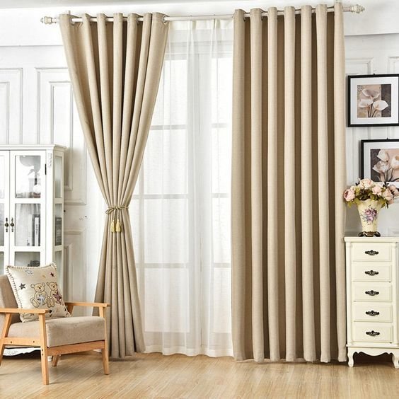 ห้องสีครีม ผ้าม่านสีอะไร