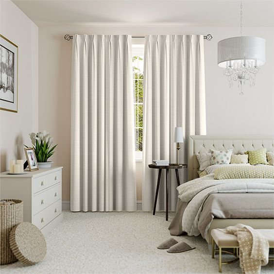 ห้องสีครีม ผ้าม่านสีอะไร