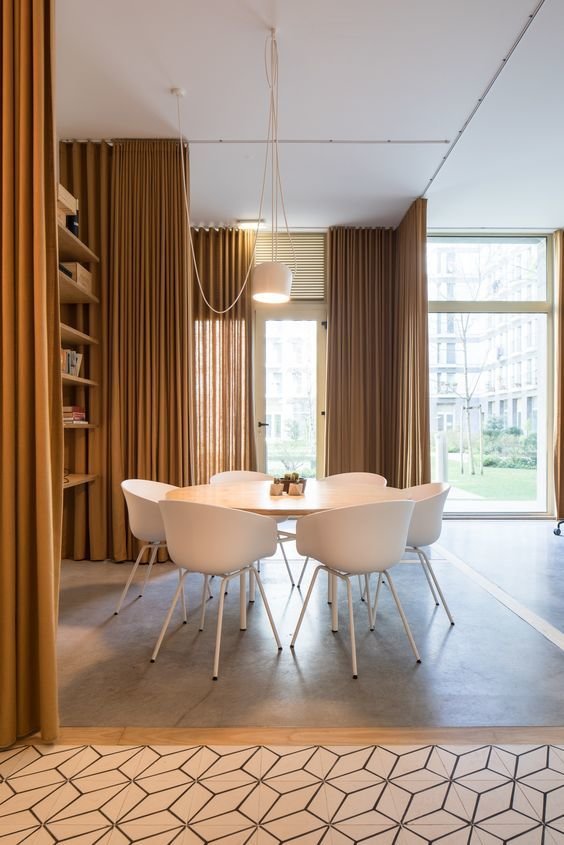 ผ้าม่านกั้นแอร์ ทําเอง