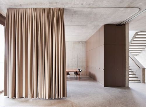 ผ้าม่านกั้นแอร์ ทําเอง