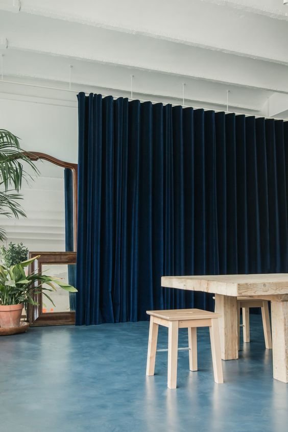 ผ้าม่านกั้นแอร์ ทําเอง