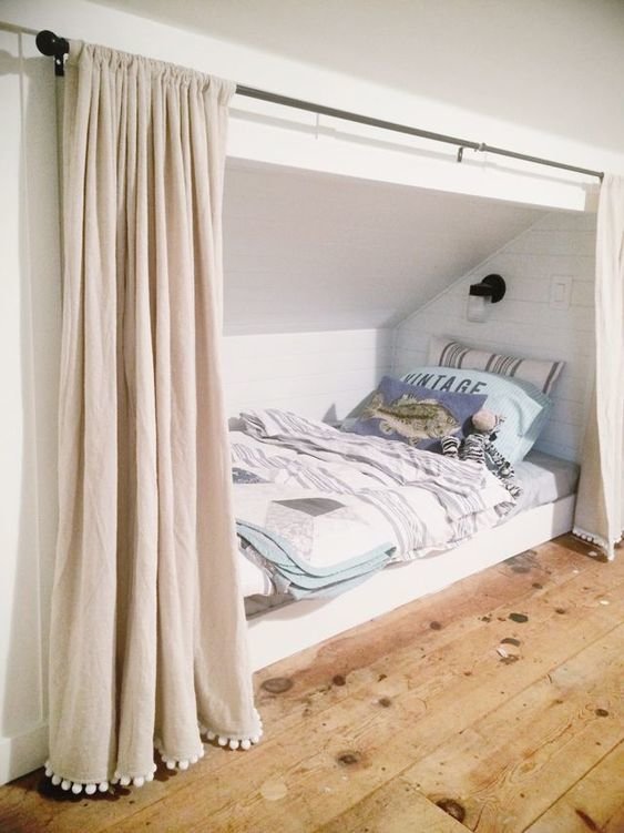 ผ้าม่านกั้นแอร์ ทําเอง