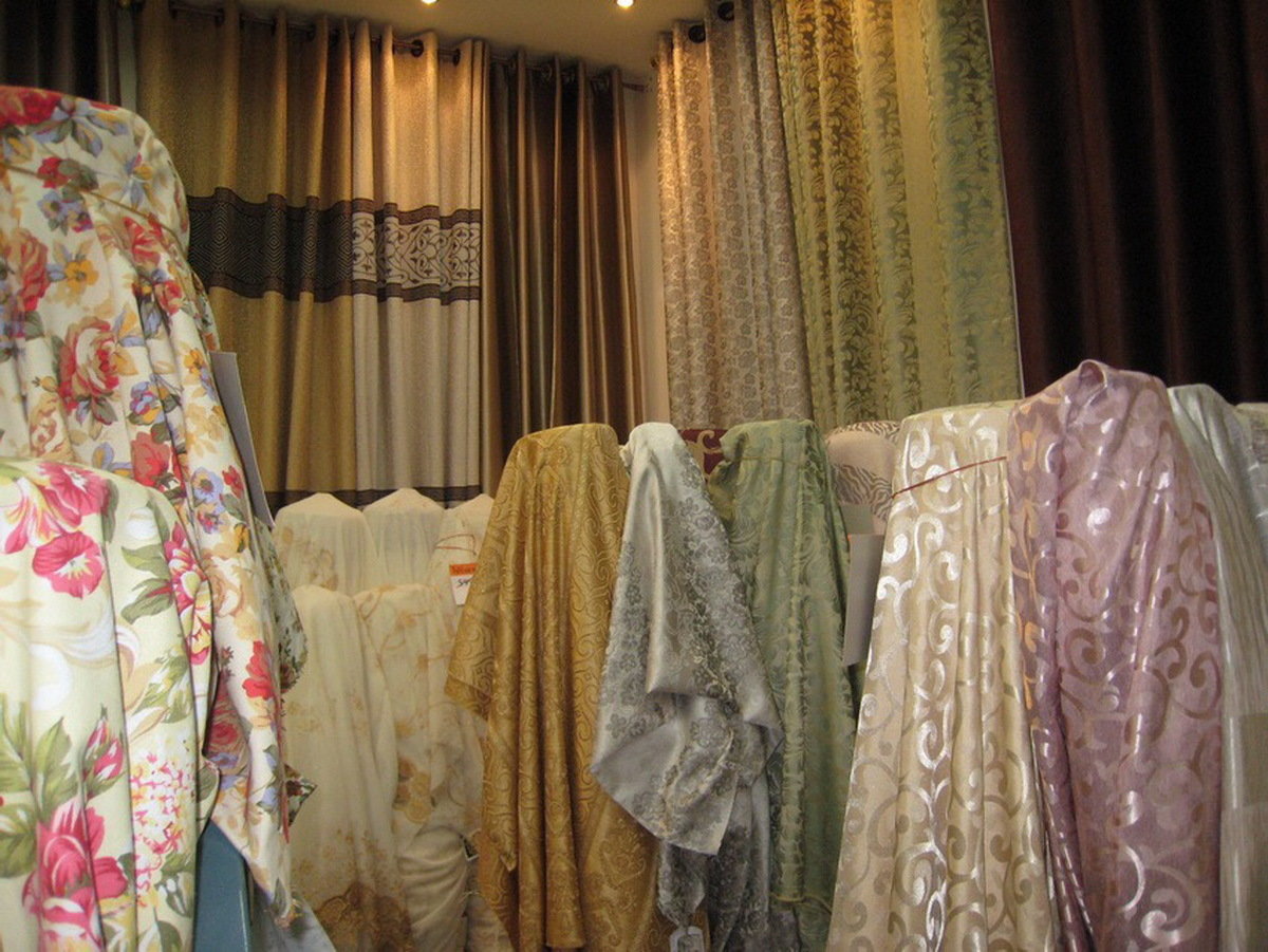 ขายส่งผ้ายกม้วน