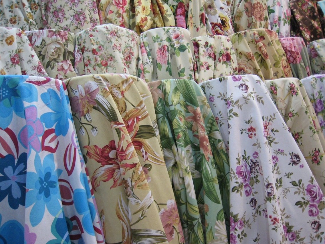 ขายส่งผ้ายกม้วน