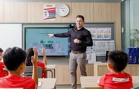 Robert Saunders Teacher- Teaching