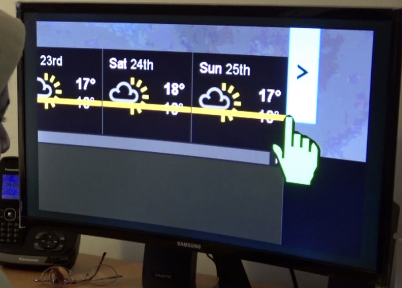 Zoom text view of content is obscured - BBC