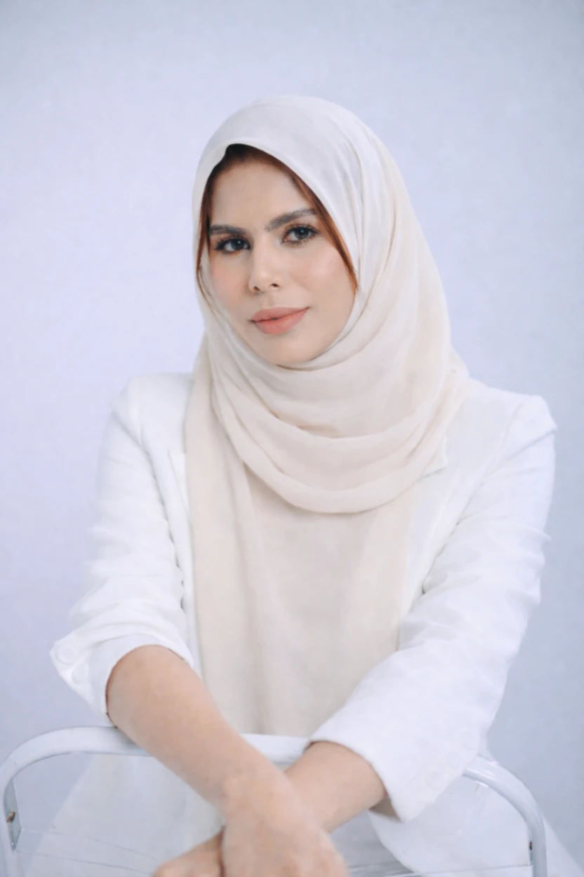 Maryem El Khalifi - Travel Content Creator in Vietnam