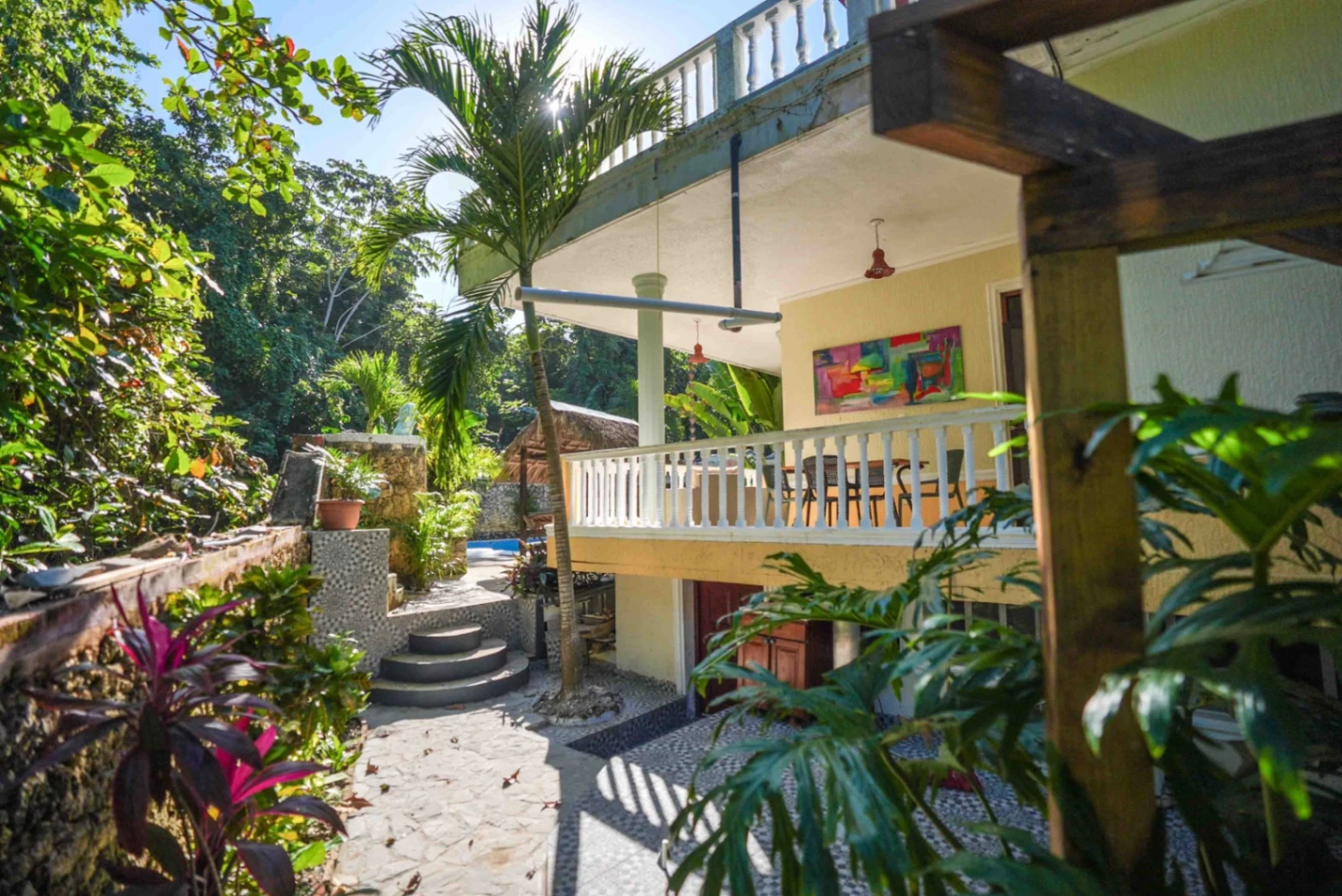 Modern Tropical Villa Exterior