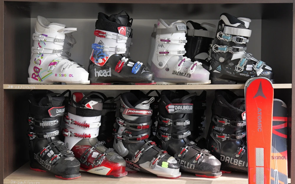 Ski Boots rental image